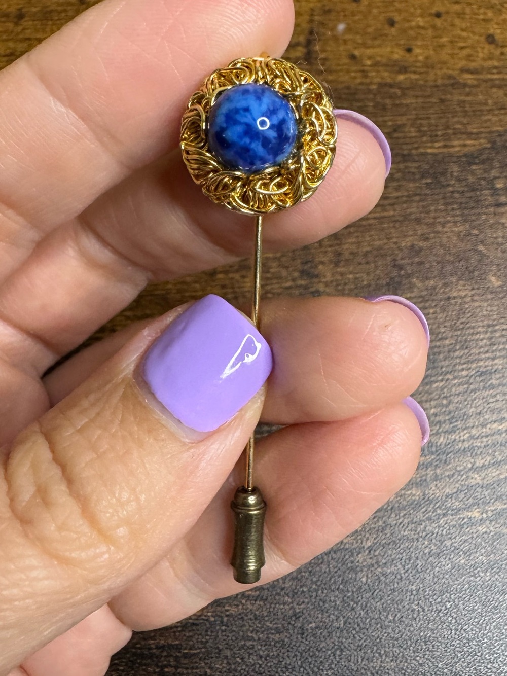Vintage Gold Tone Stick Hat Pin with Blue Glass  Cabochon and Bird’s Nest Frame